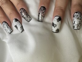 ブラックネイル