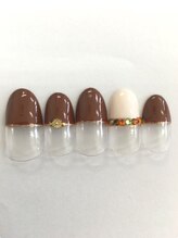 アマービレ(Amabile)/初回他店オフ無料♪定額￥8980