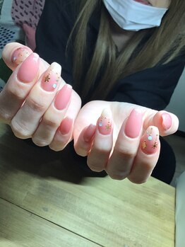 ネイルズコクーン(nailsCOCOON)/ガーリーXmasネイル