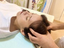 カイロサロン こころの雰囲気（カイロサロンだからできる、骨の仕組みから整えるヘッドスパ！）