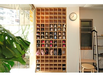 エビジム 六本木店(eviGym)/無料の靴箱