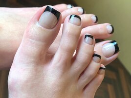 モノトーンフレンチでクールに♪