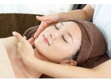優楽美の雰囲気（土台から整えて、フェイスラインすっきり＆透明感のある美肌へ！）