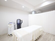 ビースキン(be-skin)の雰囲気（【清潔な施術ルーム】品質の高い国産マシーンを使用しております）