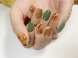 カーキ×べっ甲☆