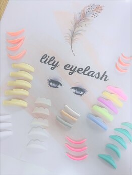 リリーアイラッシュ(LILY eyelash)の写真/カールは15種類ご用意!!お悩みに応じてあらゆる目元をオーダーメイド【選べるまつ毛カール¥5100→¥4900】