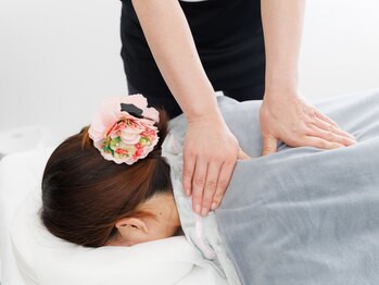 オルガ(Olga)の写真/【南行徳駅近】女性専用の完全個室サロン☆ツラい首肩こりをアロマでほぐして身体すっきり◎癒しのひと時を