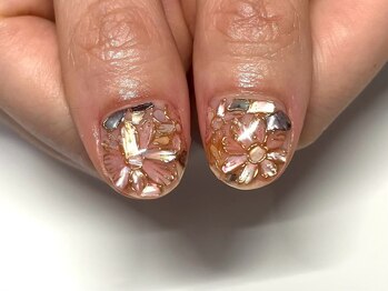 ネイルフロンティア 吉祥寺(NAIL FRONTIER)/埋め尽くしシェルネイル11980円