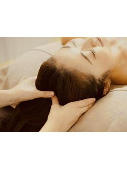 ヘッドスパで癒されたい