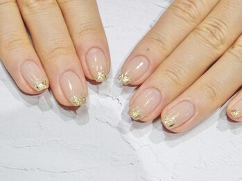 キャミ ネイル(CAMMY NAIL)/先端ラメホログラデネイル