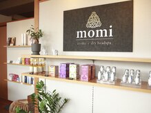 モミ 覚王山店(momi)/入り口から見た看板