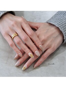 グランチュール(Grantulle)/ニュアンスネイル