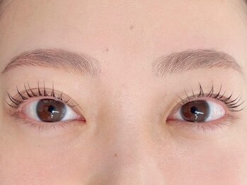 アンベリール(embellir)の写真/”やりすぎない美眉”でナチュラルな垢抜けが叶う◎なりたいイメージやお悩みに合わせて豊富な提案を♪