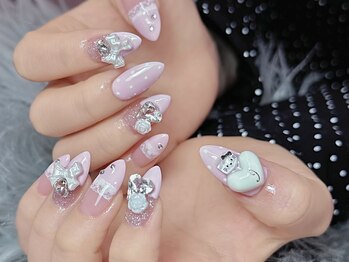 ピンクシロ可愛いガーリーネイル