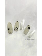 ジェイフェリーク(J Feerique)/シンプルデザイン