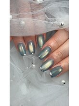 ルアナ アイリー(lu'ana ily)/ラメ変形フレンチ