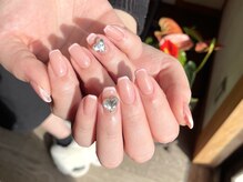 トレンドデザイン更新中！インスタをチェック→@mellownail_2022