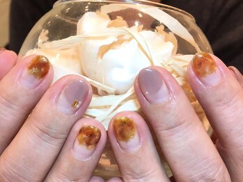 ネイルズ ララ(nails Lala)/べっ甲フレンチ。