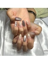 ビネイル(BINAIL)/