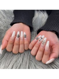 ホワイトミラーネイル