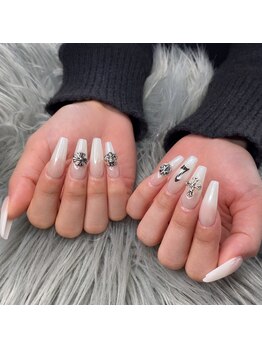 アミュレット(AMULET)/ホワイトミラーネイル