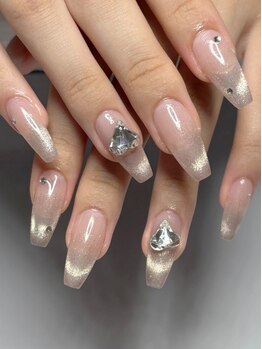 リミズネイルビューティー 名駅店(RimisNailxbeauty)の写真/ショートからロングまで形も選べる!ジェルチップ長さだし10本付マグネットネイル¥13800/アートフリー¥14800