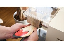 ボディケアハウス なごみ整体院(BODY CARE HOUSE)/グラインダーを使って微調整