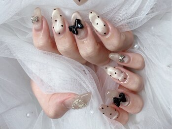 Nail Salon CHARMANTEの写真/最旬トレンドを取り入れたデザインを豊富にご用意☆ブライダルや特別な日に映えるネイルもお任せください◎