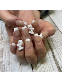 フレンチネイル