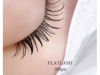 ホワイトテラス(White Terrace)/まつ毛エクステ