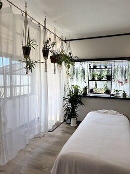 ブルーム(B.LOOM)/内観/完全個室です。