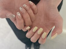 サンジュウヨン(34)/アシメトリネイル　パラジェル