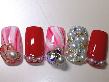 ネイルサロン シェル(Nail Salon SHELL)/定額外アート　￥7500
