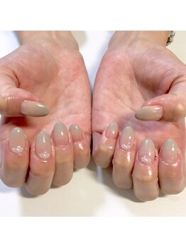 テラックス/グレージュグラデ