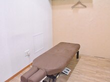 伊集院骨盤整体サロン/完全個室の清潔で明るい店内