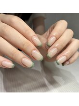 ミントリーフ バイ リート(Mint leaf by Reat)/ラメグラデーション×フレンチ