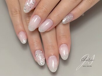 シャレオネイル(Shareo’Nail)の写真/【東淀川駅徒歩5分/オフ無料◎】初回～ずっと同価格！毎月デザインが変わる定額アートで指先をおしゃれに♪