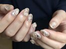 キラキラぷっくりネイル：moe