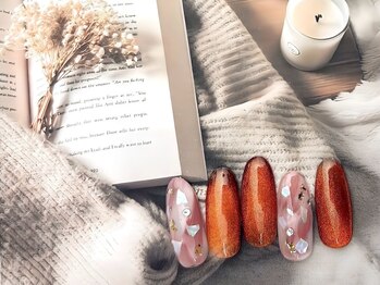 10月12種類から選べるデザイン