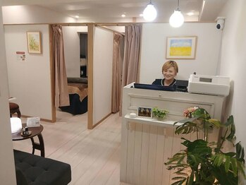 自然堂 川崎店/少人数制のエステサロン☆