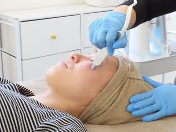 ナニロア(nani loa)の写真/【水沢にNEW OPEN!】ハイドラ毛穴洗浄¥4400★次世代温活×美肌ケアでトータルケア♪耳つぼも準備中◎