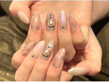 レミア 関内(REMIA)/6月　キラキラニュアンスネイル