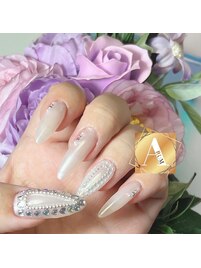 ホワイトヴェール韓国っぽネイル