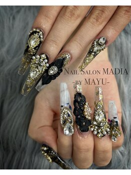 マディア(MADIA)/【スカルプやり放題/Sculpture】