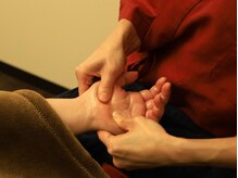 もみほぐし・ハンド【マッサージ・オイル・もみほぐし・整体・ストレッチ・骨盤矯正・姿勢改善・自律神経】