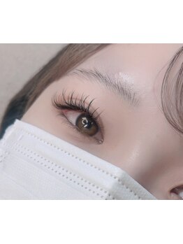 ナチュラル上品な目元にしたい