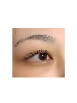 ヴィルシア 浦安(ViLucia)の写真/【限定クーポン】まつ毛ケアも同時に♪アイシャンプー付き!横顔も綺麗!下がりまつげ改善に◎