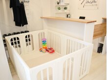 ネイム(Naim)の雰囲気（キッズスペースもあるので、小さなお子様も連れていけます♪）
