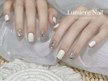 ルミエール ネイル モンナカ(Lumiere Nail Monnaka)/オンブレフレンチ/冬ネイル