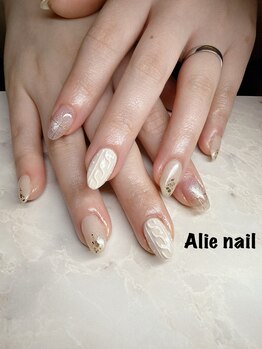 アリーネイル(Alie nail)/